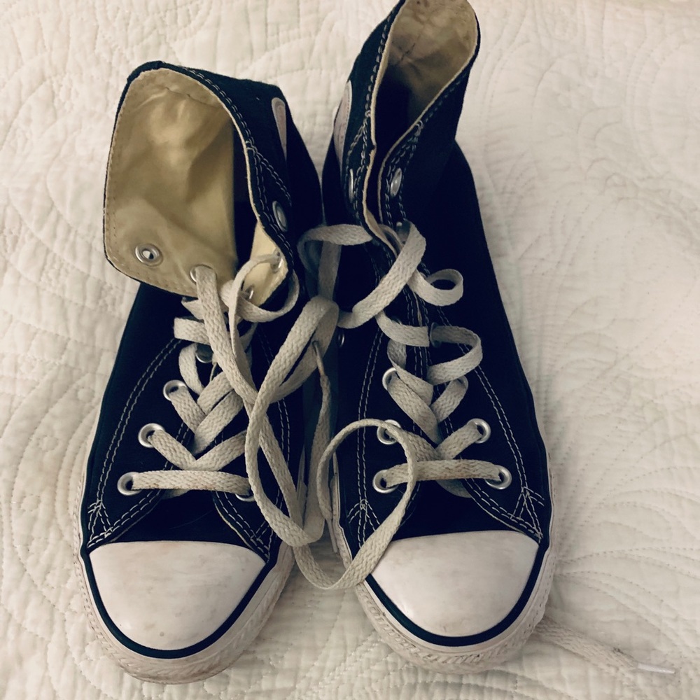 ⚡️BLACK HIGH TOP CONVERSE⚡️